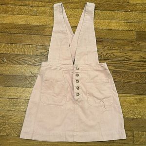 Overall skirt